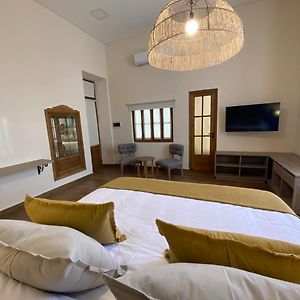Habitación con Cama King